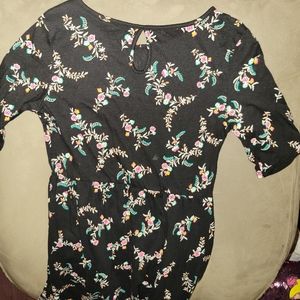 Dress OLD NAVY GIRLS Size S (6-7) Short Sleeve